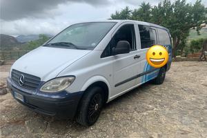 Mercedes vito mixto 111