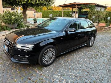 Audi A4 QUATTRO SW S-Line