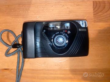 Ricoh FF-9 compatta analogica
