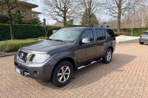 Nissan Pathfinder 2.5 dCi Sport