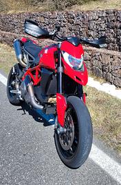 Hypermotard 950