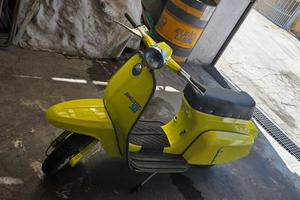 Lambretta J50 Deluxe