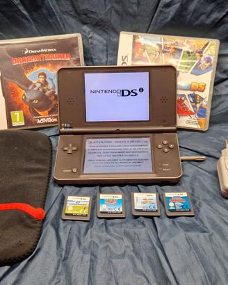 Nintendo DSi XL