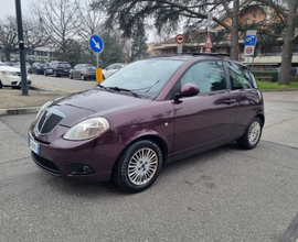 Lancia Ypsilon 2009 benzina/gpl tetto panoramico