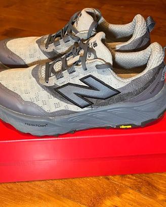 Scarpe New Balance Hierro V9 semi nuove