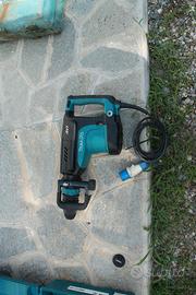 MARTELLO DEMOLITORE MAKITA HM1213C