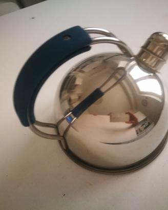 Bollitore con fischietto acciaio inox