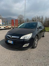 Opel Astra 1.7 CDTI 110 CV – 2010