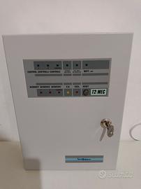 Scatola in metallo con display Finto 