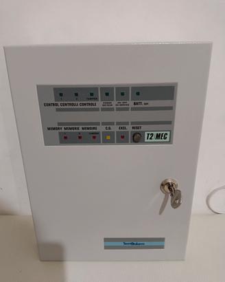 Scatola in metallo con display Finto 