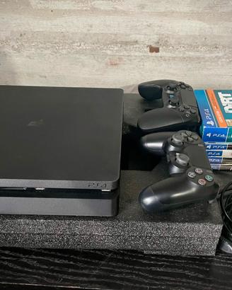 PlayStation 4 slim 500gb
