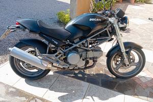 ducati Monster 600