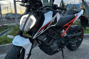 KTM Duke 125 Anno 2020