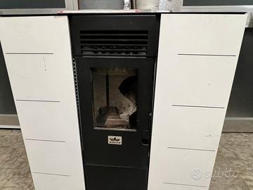 Stuffa pellet adler 6 kw