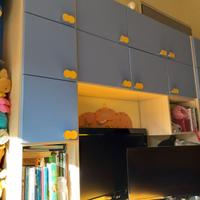 Libreria e scrivania per cameretta