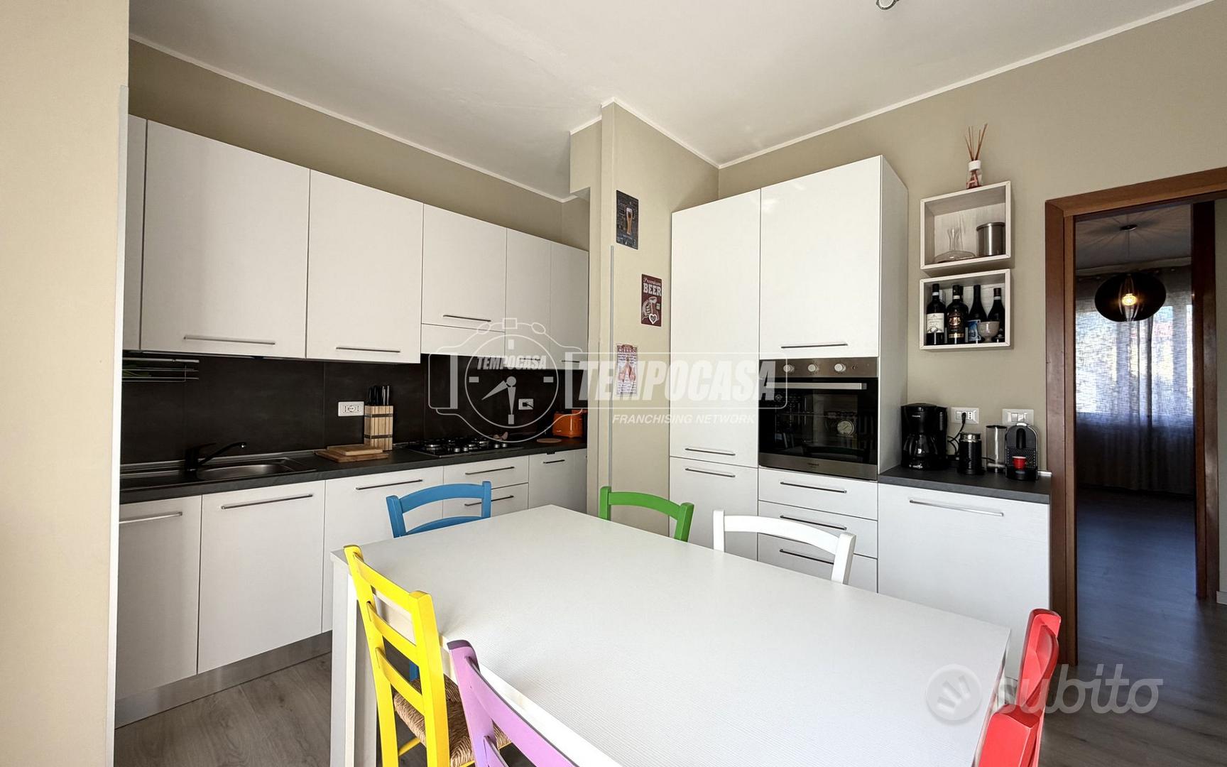 Apartment in Arona, Regione Siberia, Campagna - Vista 5