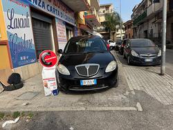 Lancia Ypsilon 1.2 Versus