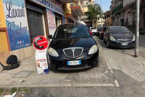 Lancia Ypsilon 1.2 Versus