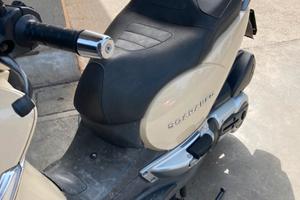 Moto aprilia scarabeo