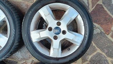 gomme con cerchi 195 50 r 15 82v