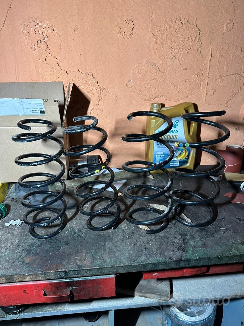 Distanziatori Molle Auto 4 Pezzi - Booster Gomma Per Sospensioni Da 2,5-3,8cm