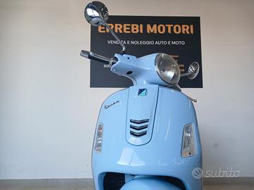 Piaggio Vespa 300 GTS