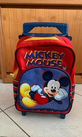 Trolley  bimbo/a, “Disney”