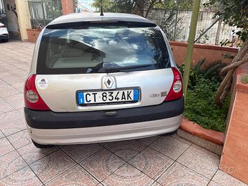 Renault clio 1.250 benzina 5 porte