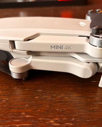 Dji mini 4k + radiocomando+ borsa di trasporto