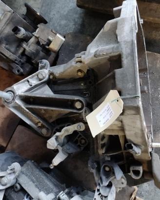 Cambio RENAULT CLIO 1461cc TDCI del 2005