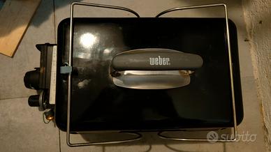 Go-anywhere Weber +tubo gas bombola. 