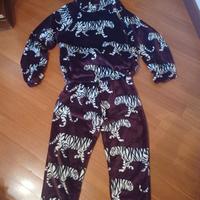 tuta da casa con tigri