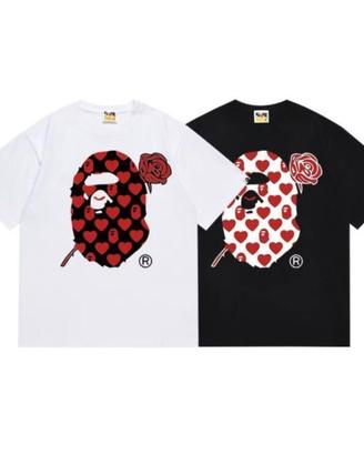 T shirt Bape con cuori