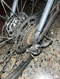 Bicicletta monta bike