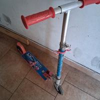 Monopattino spiderman 