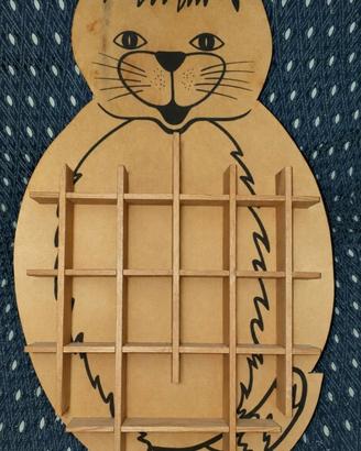 Bacheca a forma di gatto artigianale 