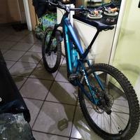 CUBE STEREO HYBRID ONE44 HPC SLX 800

