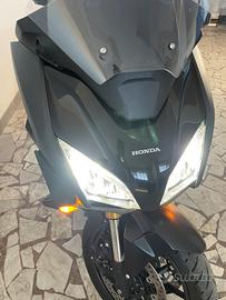 Forza 750 nuovissimo