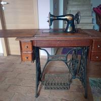 Macchina da cucire Singer 