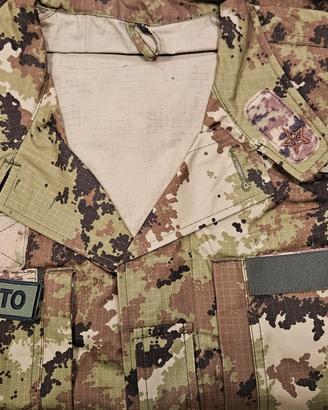 uniforme esercito vegetato