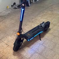 Monopattino Ausom dt2 pro