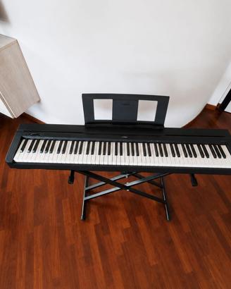 Piano yamaha P45 (88 Tasti Pesati ) + supporto