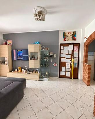 APPARTAMENTO 5 LOCALI AD USO INVESTIMENTO