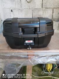 Top case Givi  Bauletto trekker Trk52 litri.