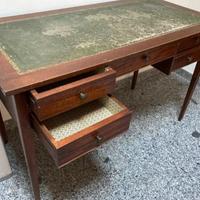 Scrivania vintage antica