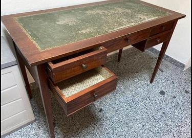 Scrivania vintage antica
