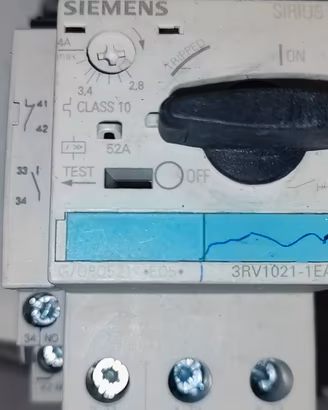 interruttore automatico salvamotore Siemens 