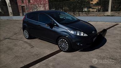 GPL Titanium FORD FIESTA 1.4 BENZINA E GPL 2010