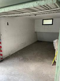 Garage via Trento