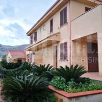 Carini/Poseidon Villa Bifamiliare su 3 livelli